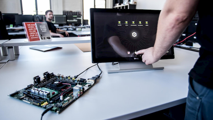 Qt Platforms and Applications for Embedded Development